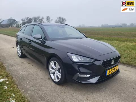 Seat Leon Sportstourer 1.5 eTSI FR automaat camera navi 17"LMV